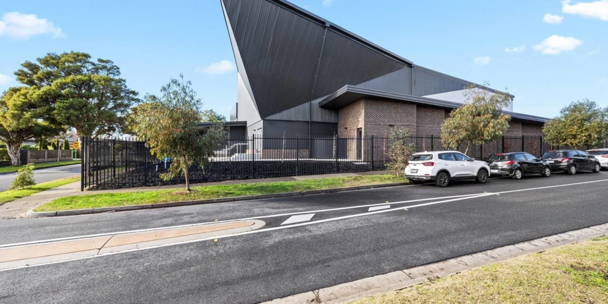 Basketball court at McKinnon Basketball
